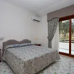 Hotel La Castellana 4*