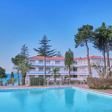 מלון La Castellana 4*