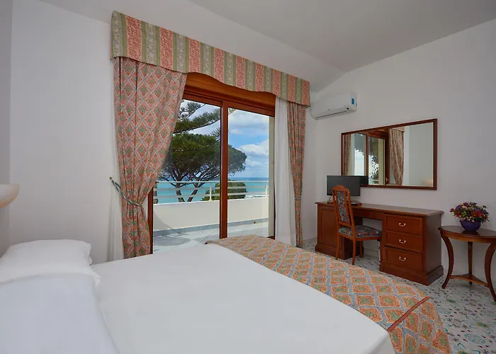 La Castellana Hotel 4*