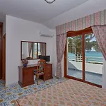 فندق La Castellana 4*