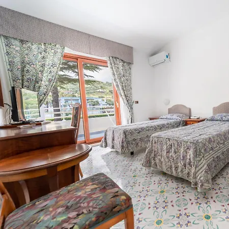 Hotell La Castellana Belvedere Marittimo