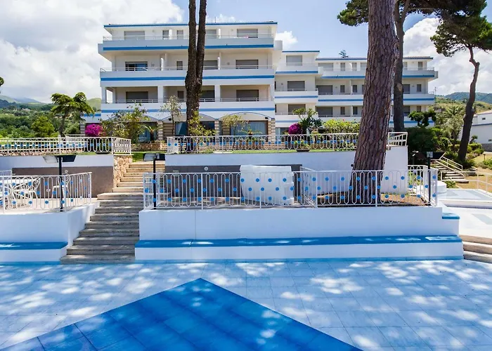 מלון La Castellana בלבדרה מריטימו