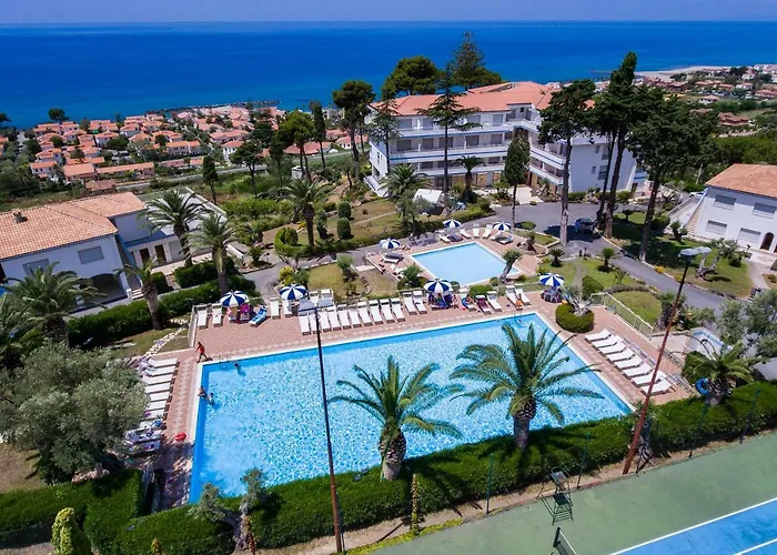 מלון La Castellana 4*